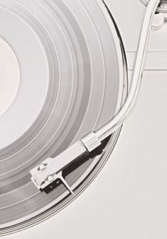 Pattenspieler mit Schallplatte